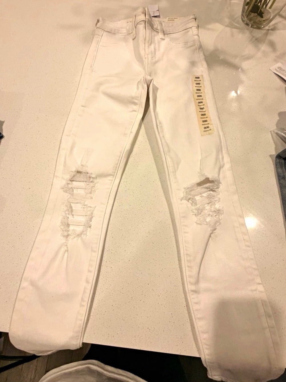 American Eagle Outfitters White Distressed Skinny Jeans